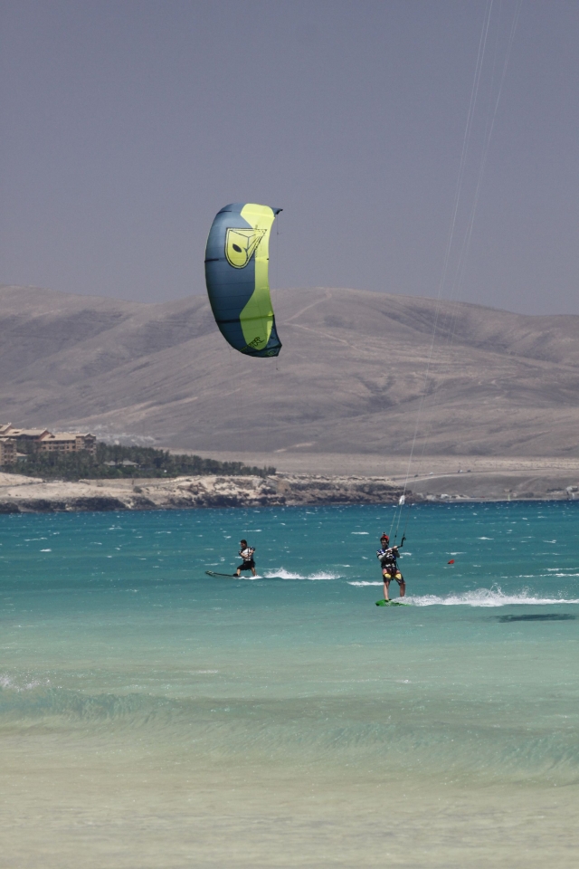  来到大加那利岛 